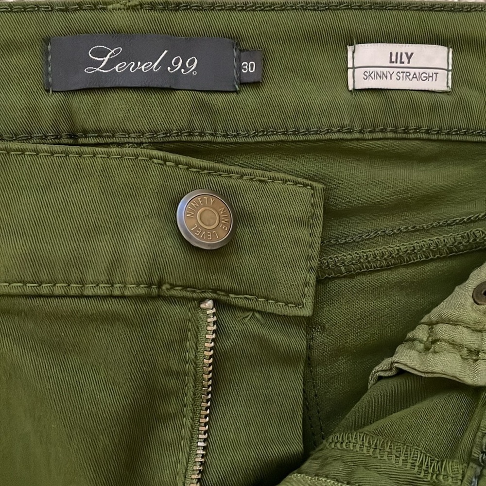 NWT Level 99 Lily green skinny straight leg pants sz 30 - Picture 2 of 5